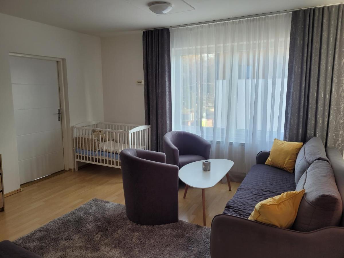 Apartman Centrum V Sukromi Restauracia U Jakuba Мартин Экстерьер фото
